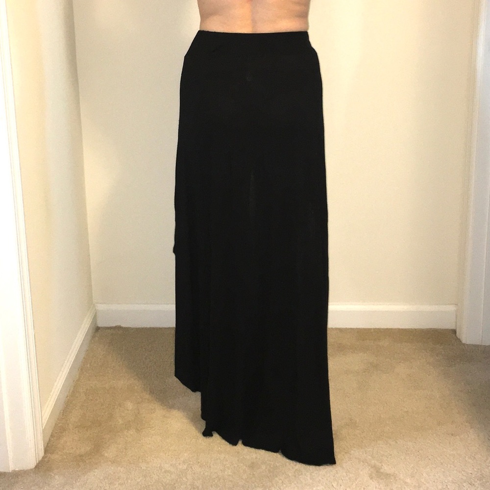 Women’s skirt